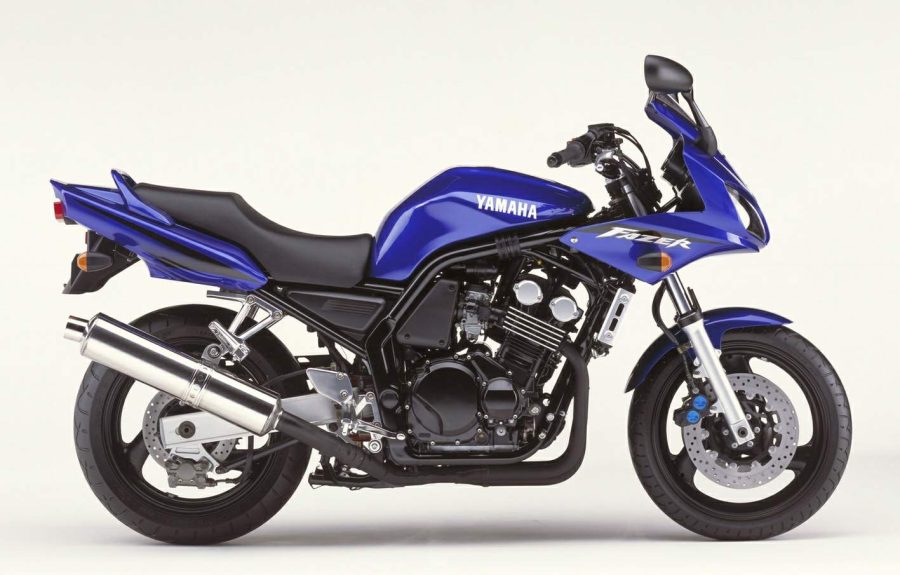 Velocidade máxima e aceleração da Yamaha FZS600 Fazer